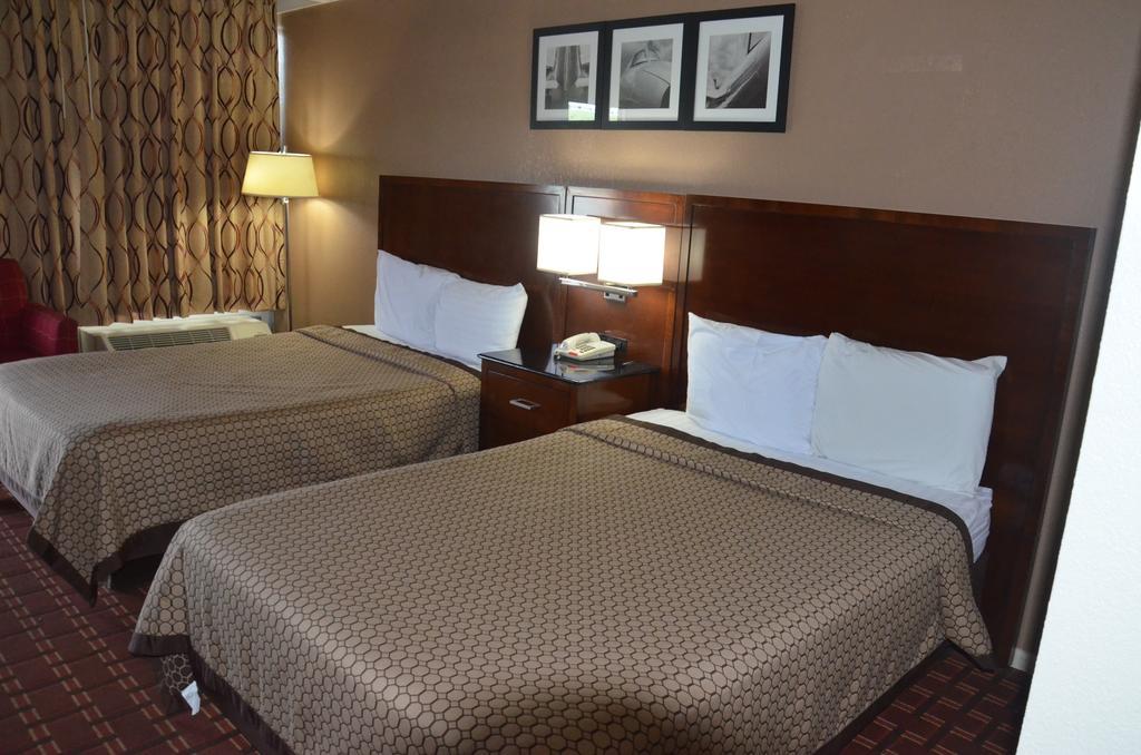 Americas Best Value Inn Augusta Historic Downtown Exterior photo